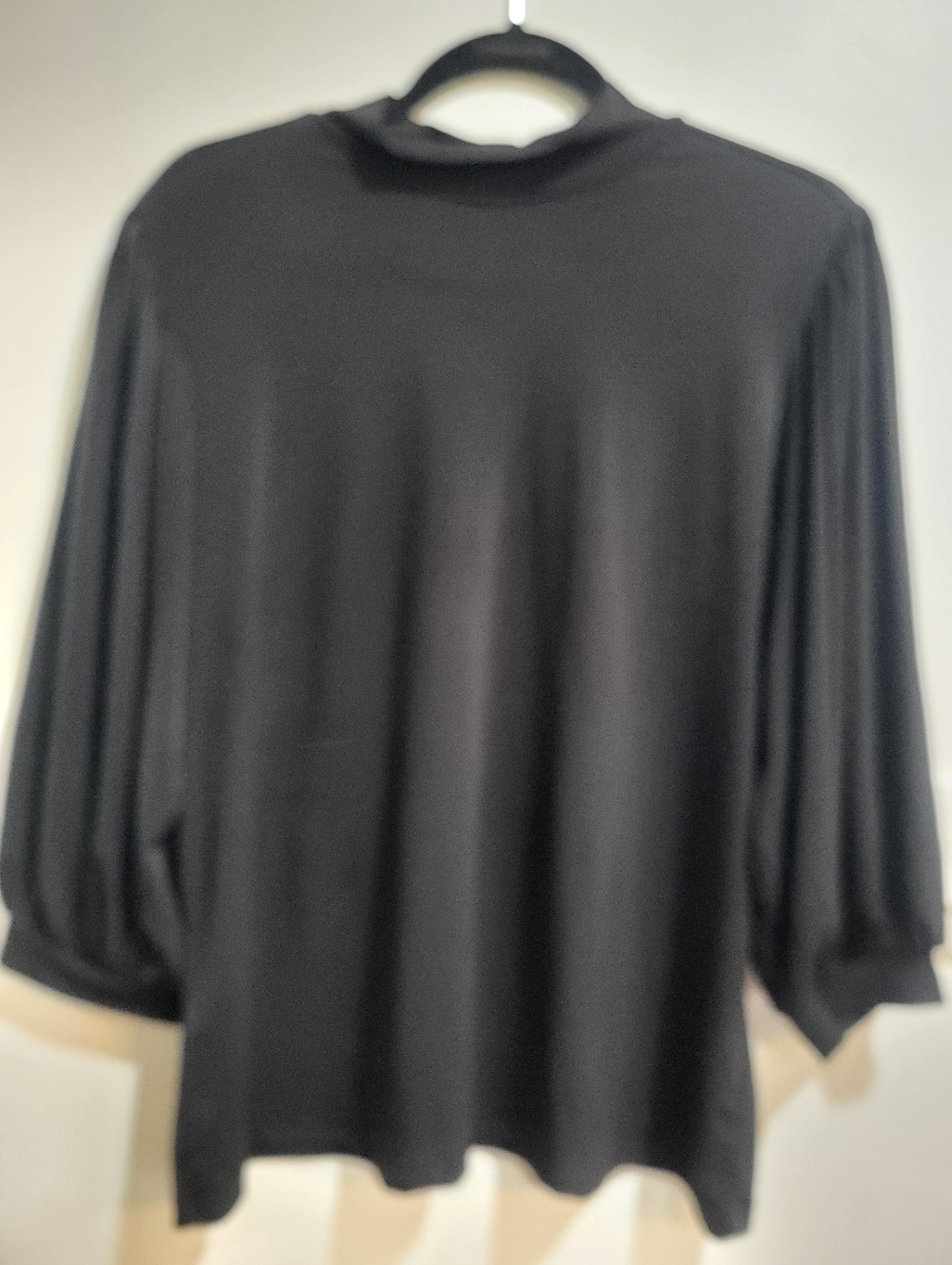 Eloquii Black Mock Neck Puff Sleeve Top Size 14/16